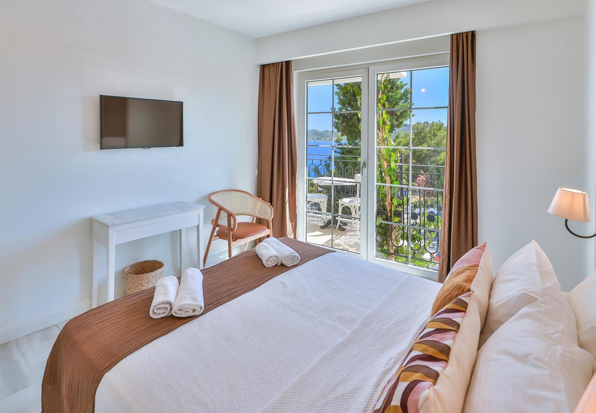 Livia Hotel Kaş Buitenkant foto
